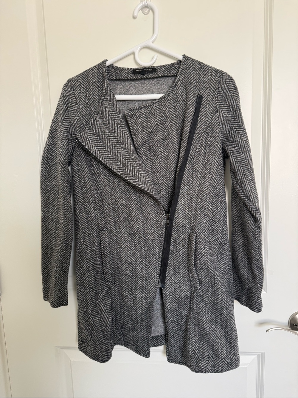 Banana Republic Gray Herringbone Asymmetrical Zip sweater